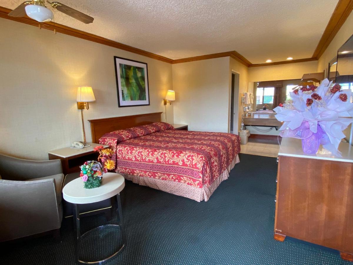 New Century Inn San Gabriel Zewnętrze zdjęcie